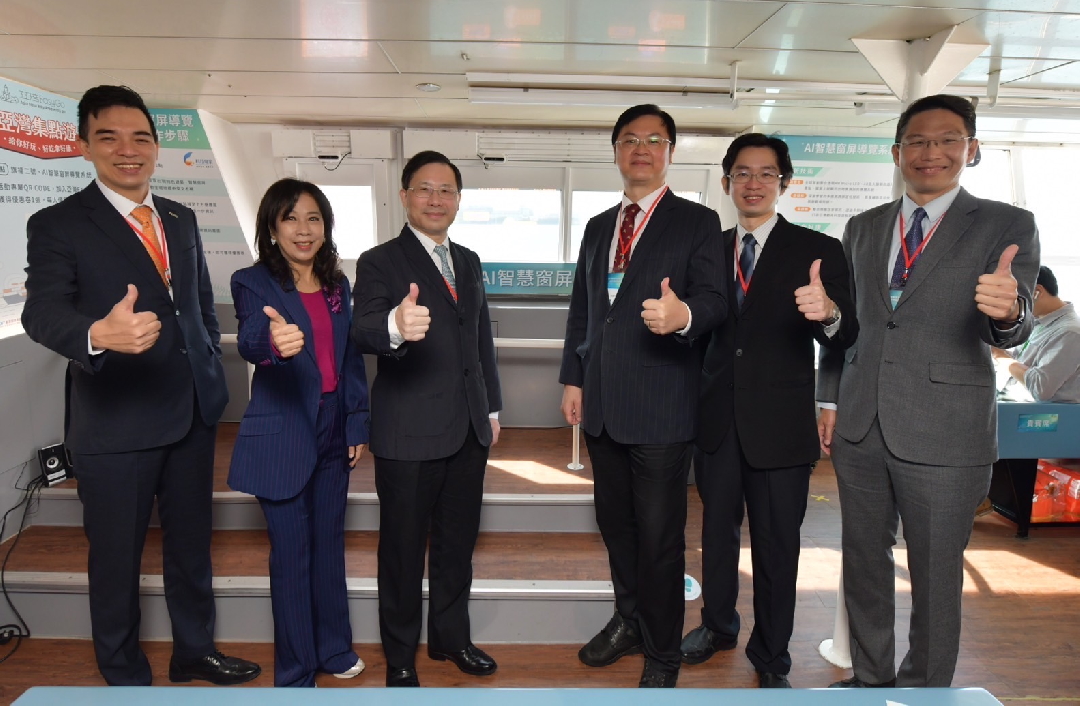 �ɽ�(j��ng)�������g(sh��)ָ̎��(d��o)�Ƅӣ�͸�^���_��������I(y��)���g(sh��)�о�Ժ�c������������������춸��ہ����ǻ۶�݆���Ȍ�(d��o)������Micro LED͸���@ʾ������(22)�Ն���(�������_��늠I�\�L�߿���(j��ng)���¸�������݆��˾�����L�S��������(j��ng)�������L��ȫ���������и����L�_�_������(j��ng)�������g(sh��)̎���L���܄P������Ժ늹�ϵ�y(t��ng)�������L������)